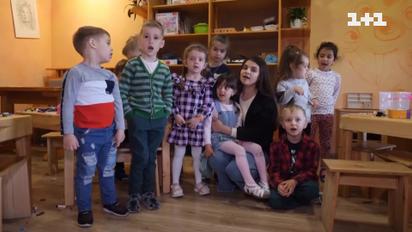 Волонтери намагаються компенсувати нестачу садочків і дати батькам можливість працювати