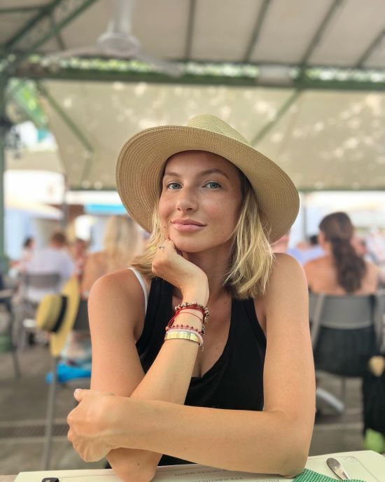 Дружина Скічка розсекретила, де народжувала третю дитину і як дізналася про війну