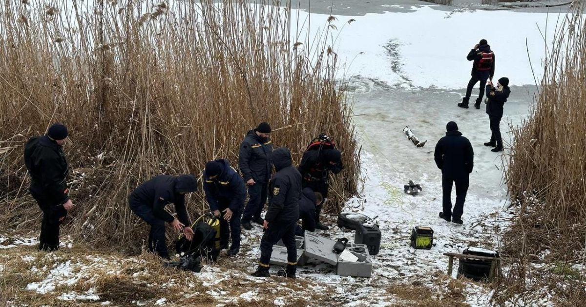 Одного из мальчиков обнаружили на реке