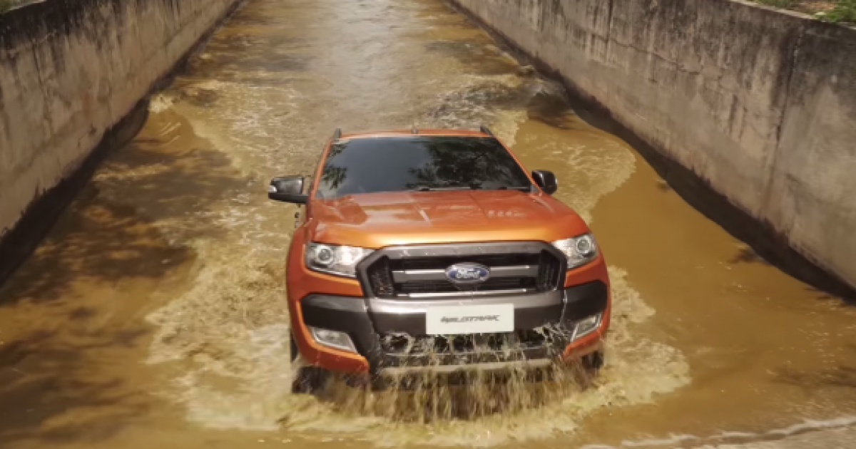 Ford показал, на что способен новый пикап Ranger (видео)
