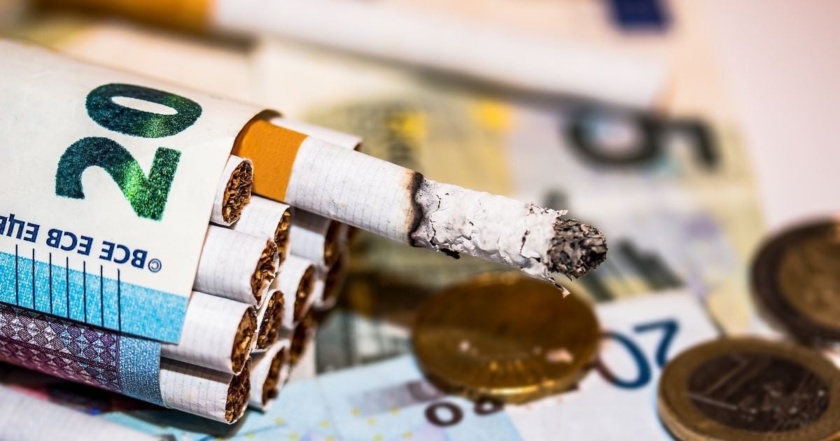 В Украине продолжат дорожать сигареты. В этом году их цена вырастет на 5-7 гривен