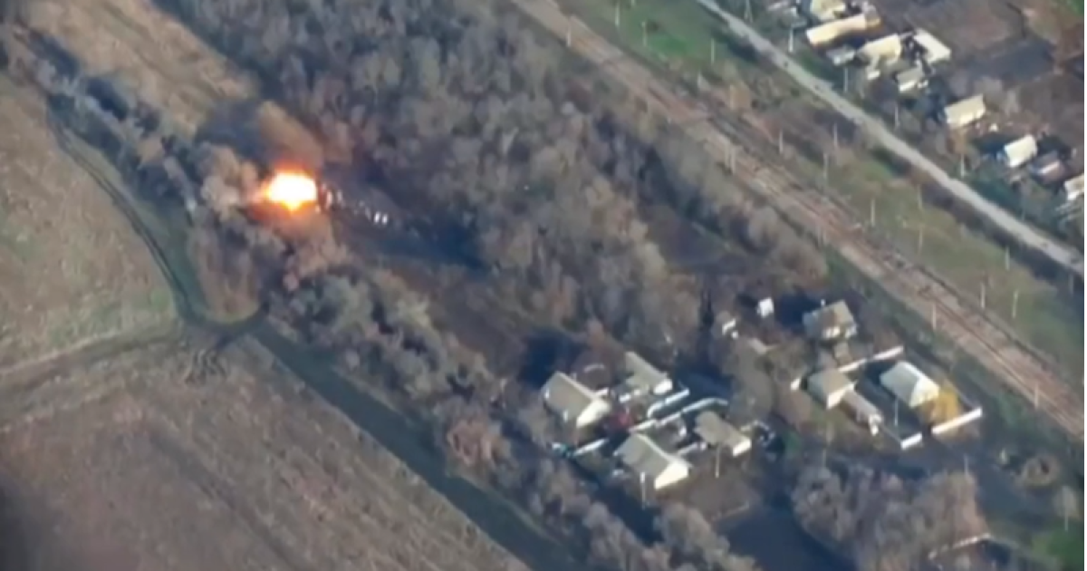 Знищення ворожої техніки ФОто: скрин відео Оперативний ЗСУ
