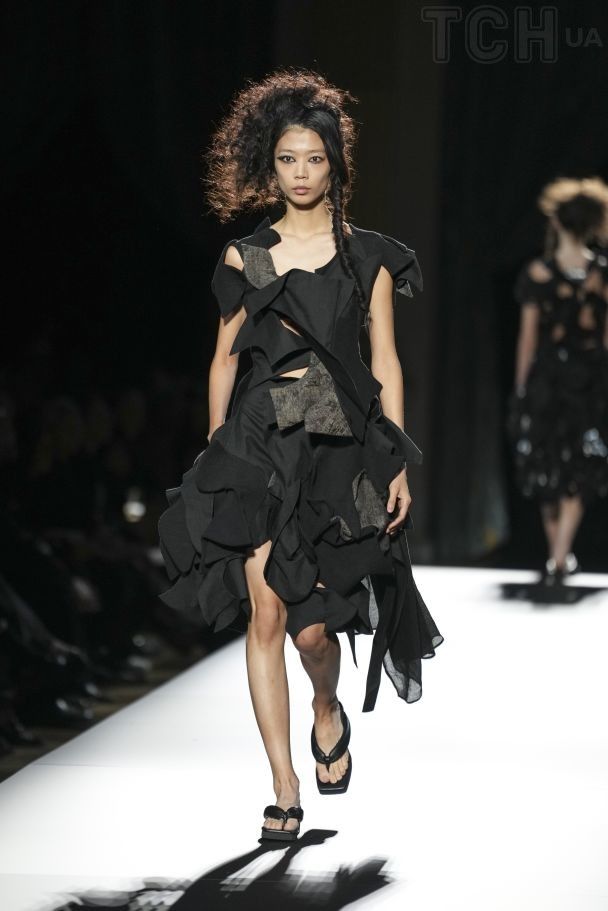 Коллекция Yamamoto весна-лето 2025 / © Associated Press