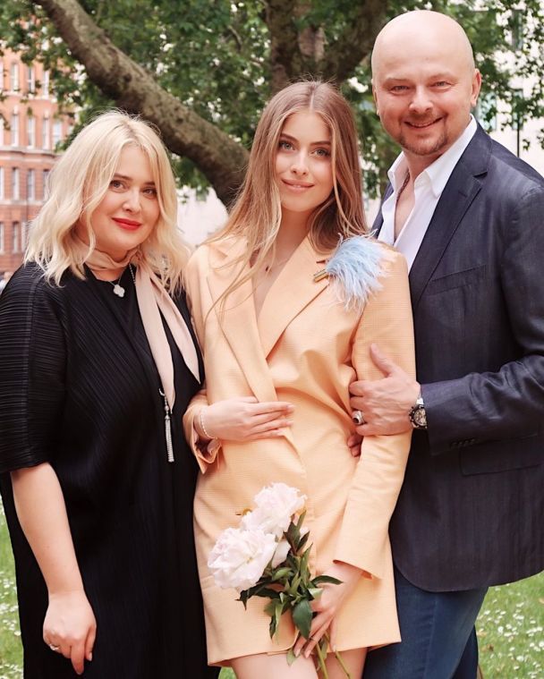 / © instagram.com/iamsofiaeve