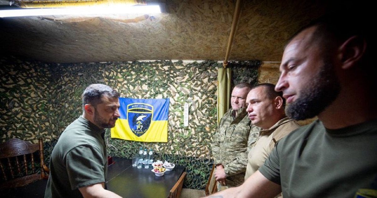 Зеленський побував на фронті