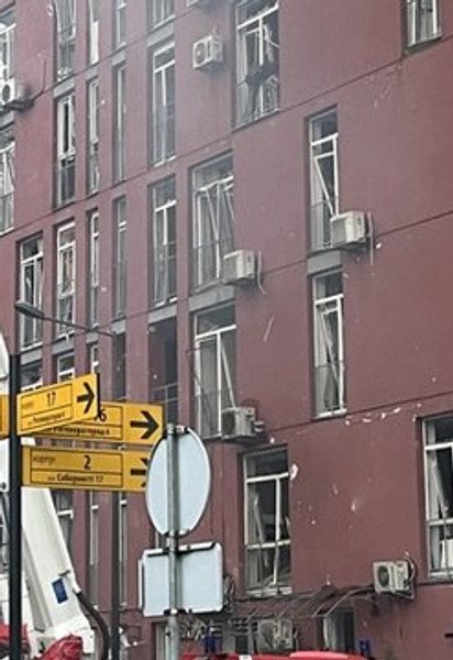 Последствия вражеского удара по Киеву 15 июня