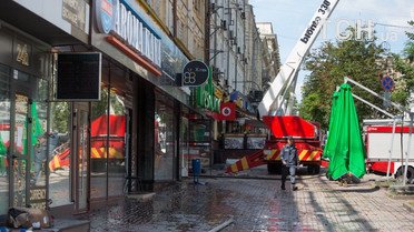 Наслідки пожежі на Хрещатику / © УНІАН