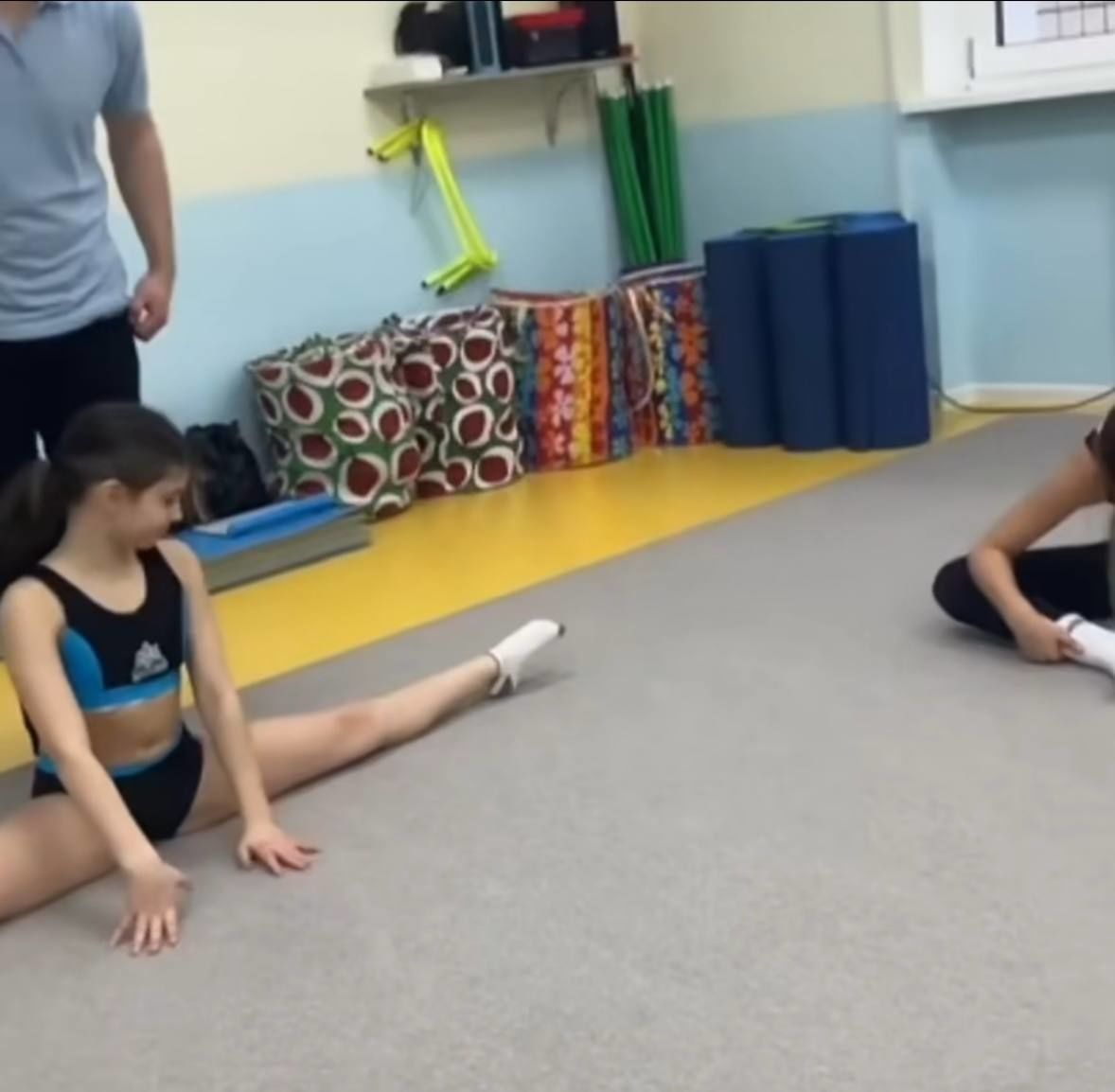 Камалия с дочерьми в Киеве / © instagram.com/kamaliyaofficial