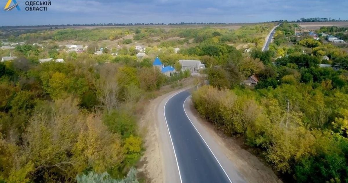 Було-стало: одесити показали, як виглядає дорога на кордоні із Молдовою до і після "Великого будівництва"