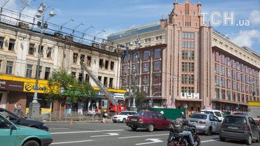 Наслідки пожежі на Хрещатику / © УНІАН