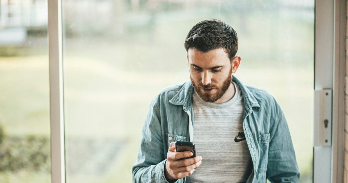 Мобільний телефон