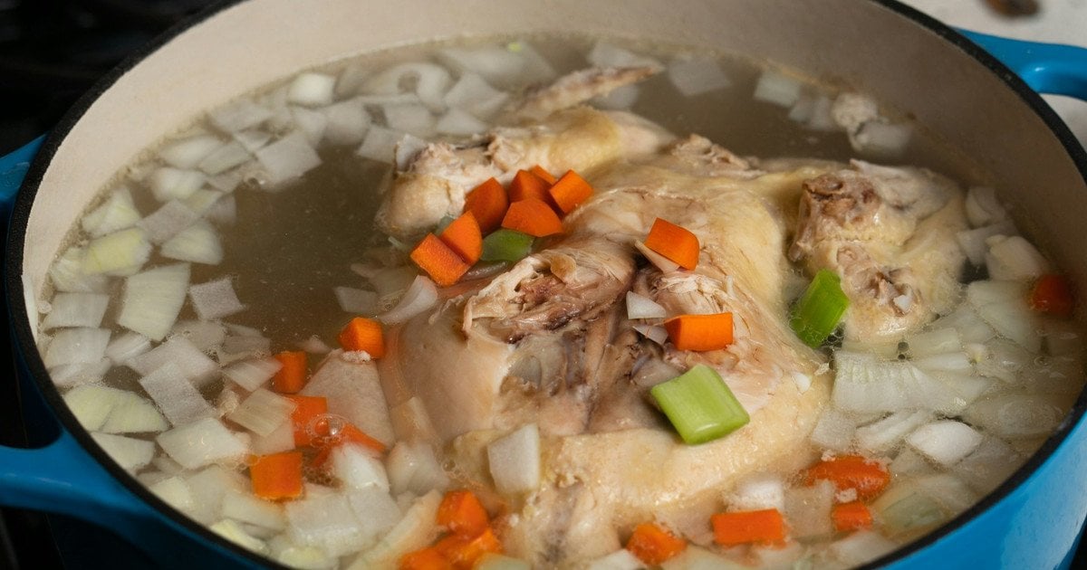 Що додати в бульйон для смаку