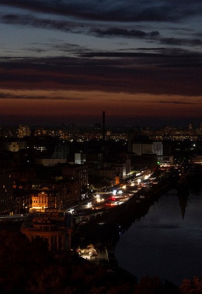 В Киеве экстренно останавливали системы поставки воды, тепла и электротранспорта