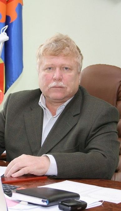 В Ладыжине на Винниччине переизбран многолетний мэр от "Нашего края" и будет создана многочисленная фракция