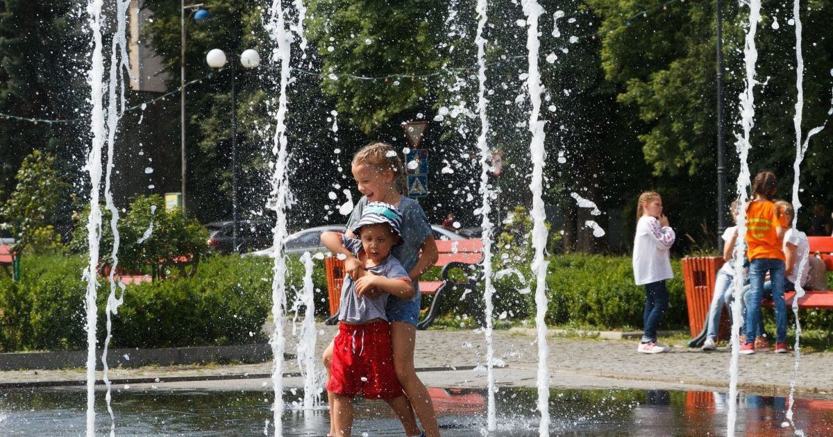 Температура в Киеве бьет рекорды: зафиксирован самый теплый за 141 год день