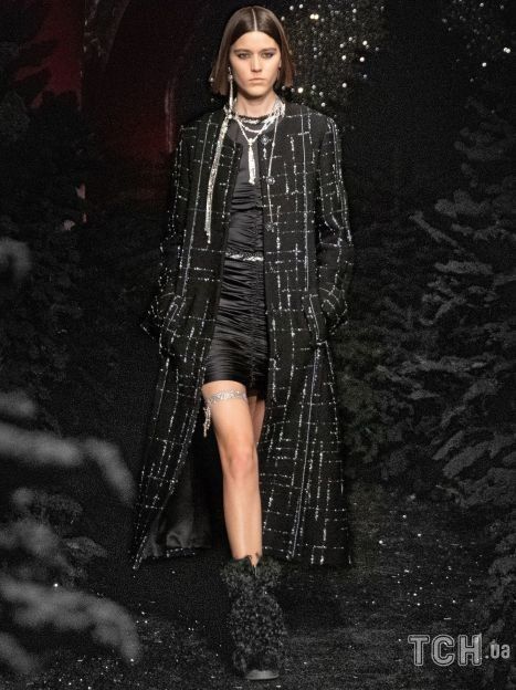 Коллекция Chanel прет-а-порте сезона осень-зима 2021-2022 / © East News