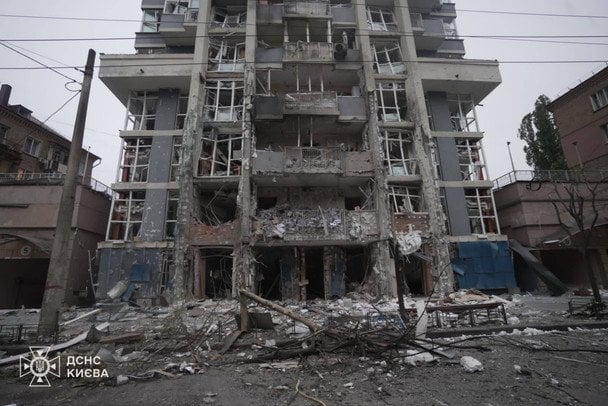 Руйнуання на Лук’янівці / © ДСНС