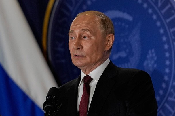 Путин озвучил Трампу условия для завершения войны в Украине - Reuters