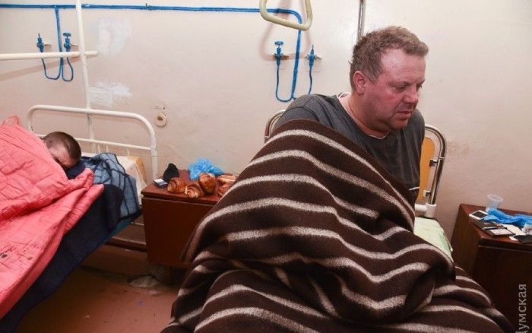 В больнице пребывают 19 пострадавших в результате аварии катера. / © Думская