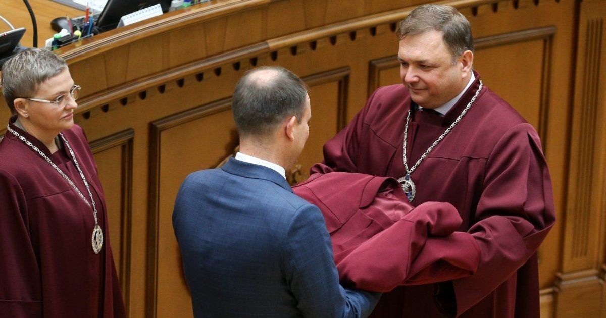 Окружной админсуд киева восстановил в должности скандального ексглаву конституционного суда шевчука – новости украины