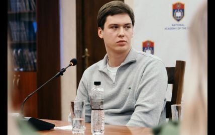 Блогер Лачен заявив, що отримував погрози через "правду про ч*ртів": від кого вони надходили