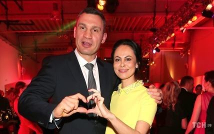 Отакої: мер Києва Кличко розлучається
