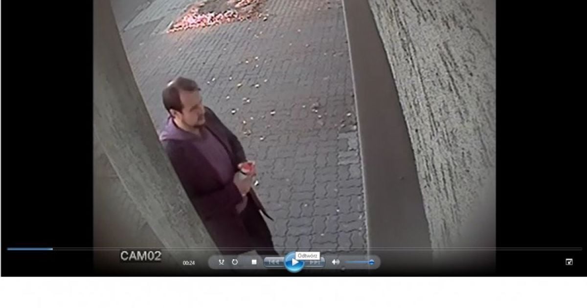 В Польше задержали вандала, который разрисовал свастикой и виселицей здание консульства Украины