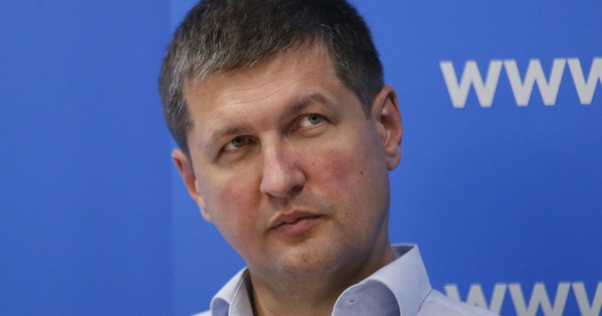 Затриманому на пограбуванні магазину сину нардепа найближчим часом вручать підозру - поліція