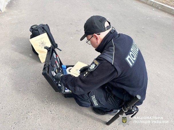 У Миколаєві 33-річний чоловік поранив ножем патруль та ТЦК. / © Національна поліція України