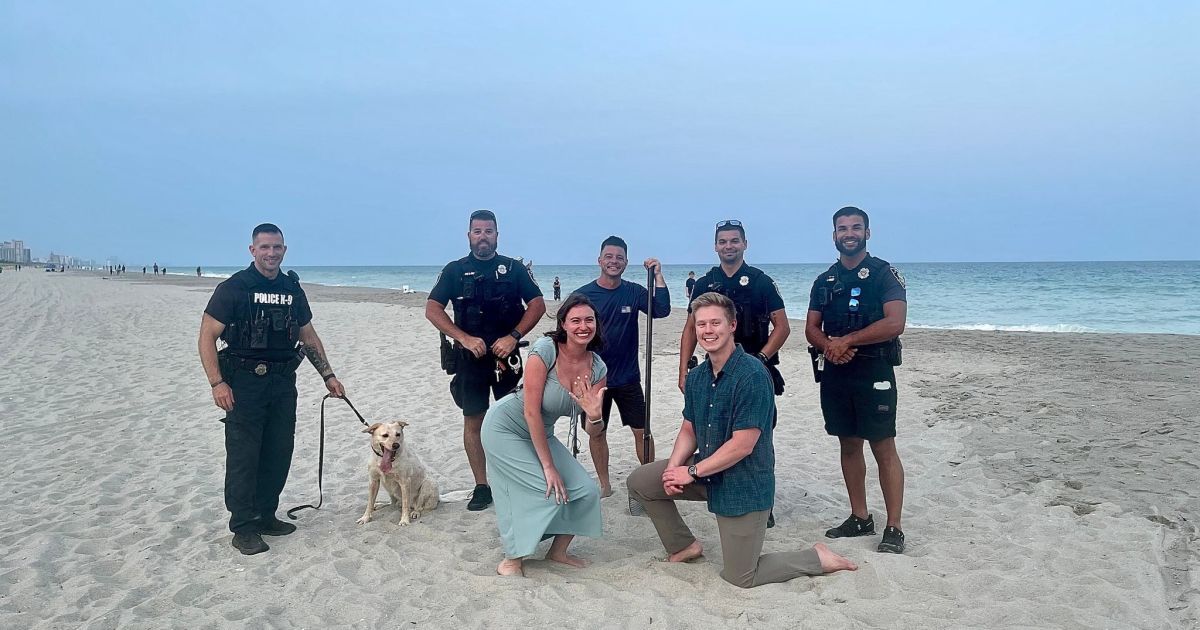 Teen Rescues Man’s Lost Ring on South Carolina Beach