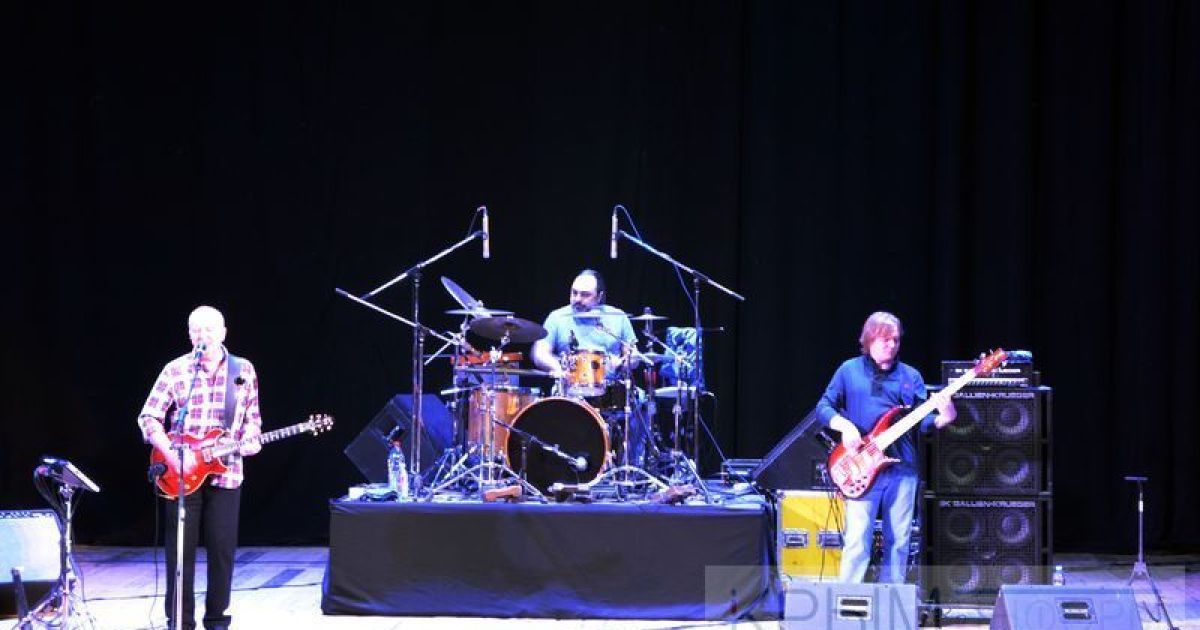 На концерте в оккупированном Симферополе в музыкантов российской группы &laquo;Воскресение&raquo; бросили два яйца