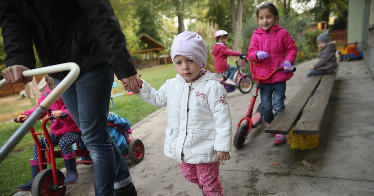 У столичному дитсадку масово отруїлися діти, 5 вихованців госпіталізовані