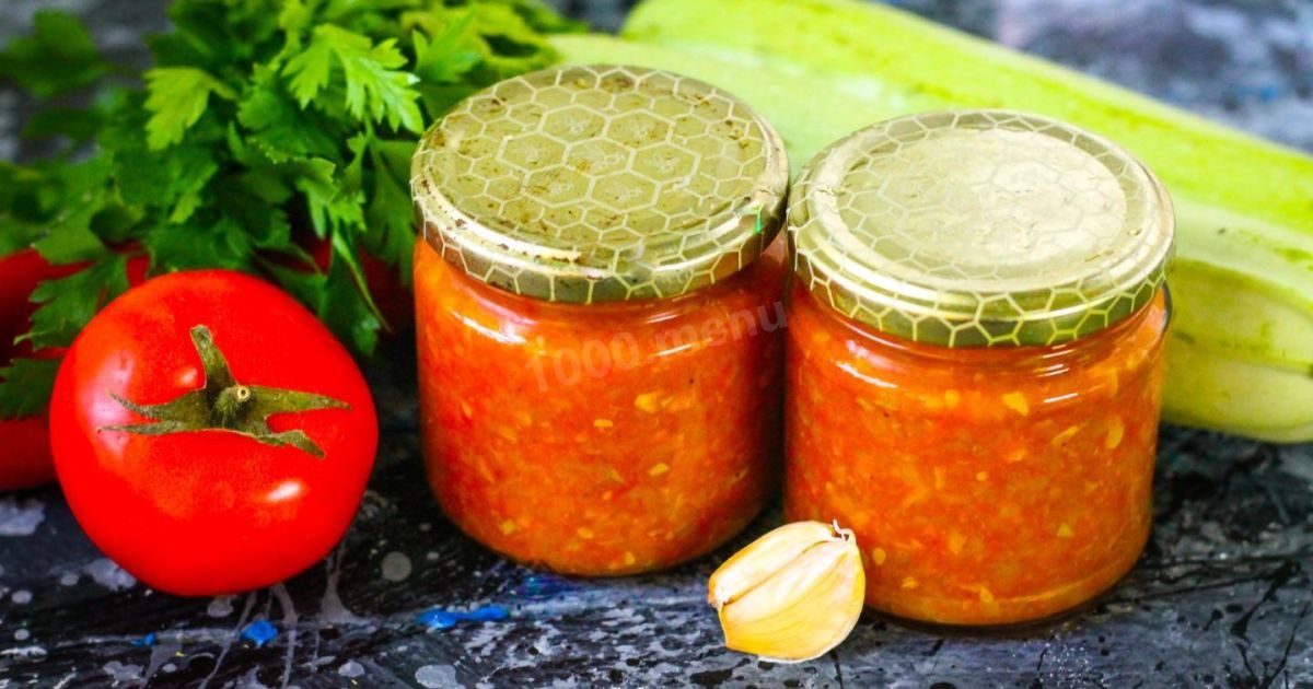 Аджика з кабачків і помідорів