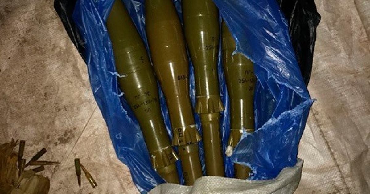 На Донетчине обнаружили тайник оружия и задержали украинского сапера-дизертира