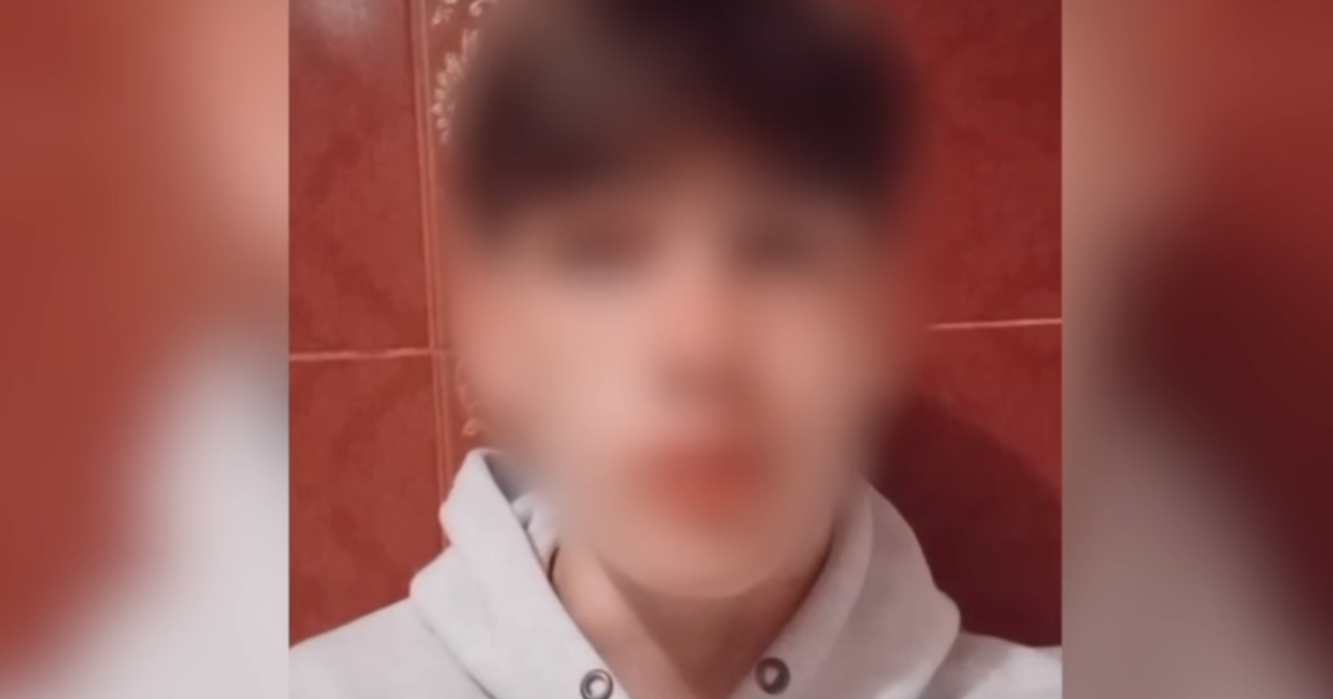 Оставил записку и прыгнул с моста: в больнице умер 15-летний сын многодетных родителей Родиковых, жизнь которых в марте унес коронавирус