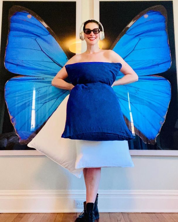  / © instagram.com/annehathaway