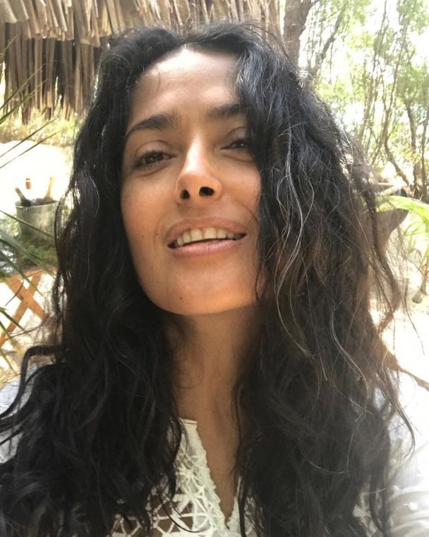  / © instagram.com/salmahayek