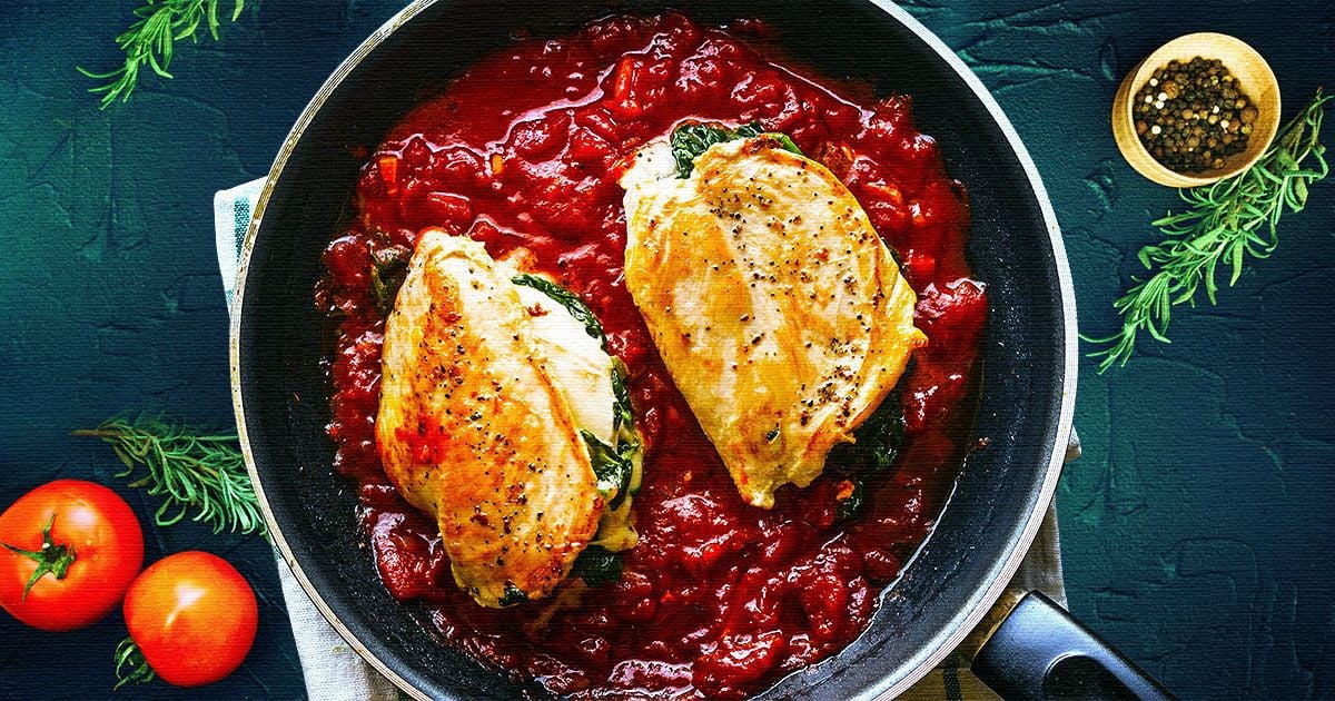 Быстро и вкусно: курица с вялеными томатами