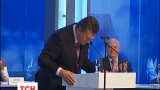 Виктора Януковича признали главным коррупционером в мире