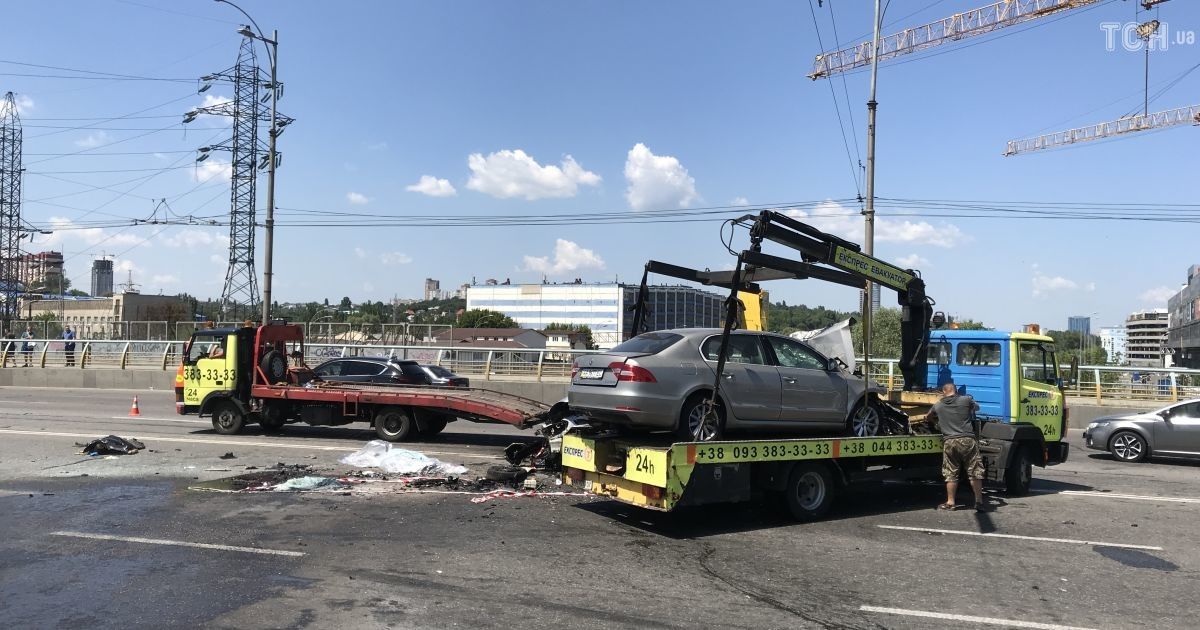 аварія в Києві_2 / © Фото Антон Страшко/ТСН
