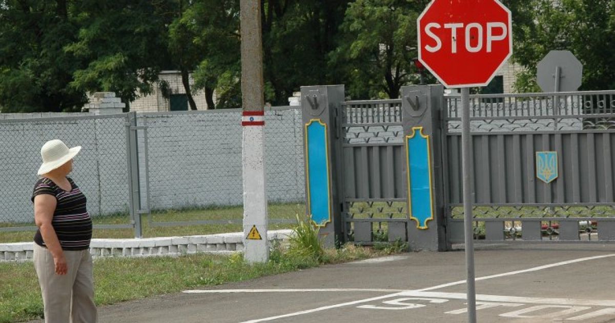 На полигоне "Широкий Лан" застрелился военнослужащий.