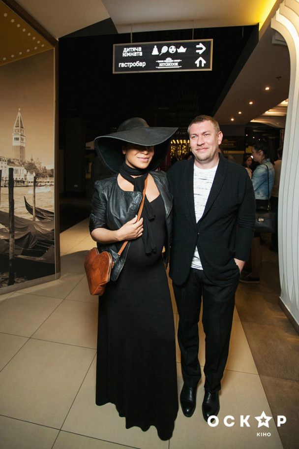 Гайтана вперше вийшла у світ вагітною / © прес-служба