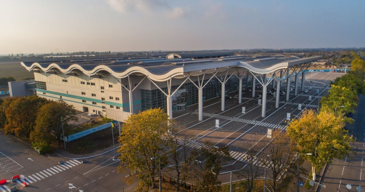 В аеропорту "Одеса" виліт рейсів Ernest Airlines перенесли у новий термінал
