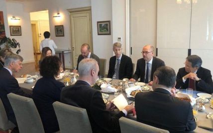 Повна підтримка угоди: посли G7 зустрілися з місією МВФ в Україні
