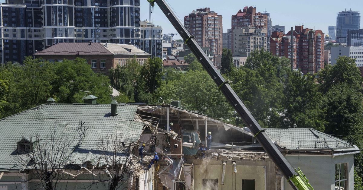 Последствия массированного удара по Киеву 8 июля.