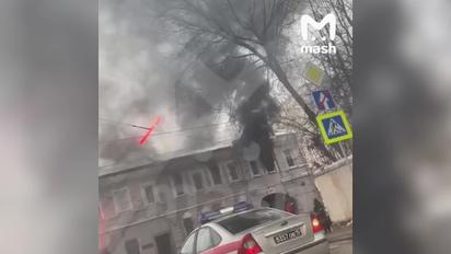 У центрі Москви спалахнула пожежа в будівлі з офісом КПРФ