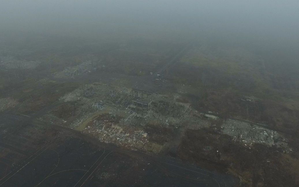 У Мережі виклали фото Луганського аеропорту, зняті з дрону / © ВКонтакте/Graham Phillips