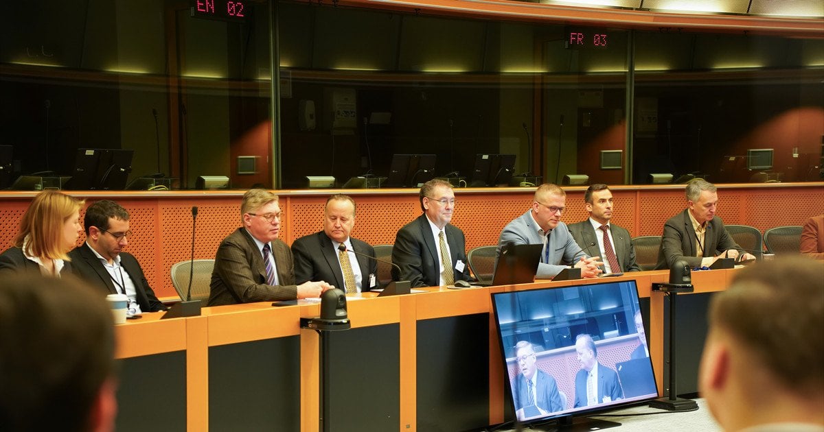 Реформы, война и независимость: Что рассказали авторы отчета Armada о будущем украинской адвокатуры