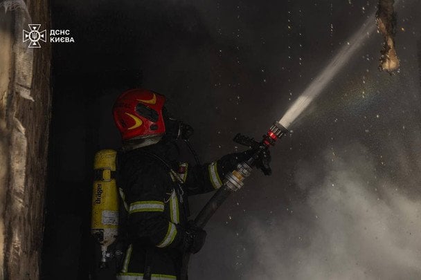 В Киеве вспыхнул пожар