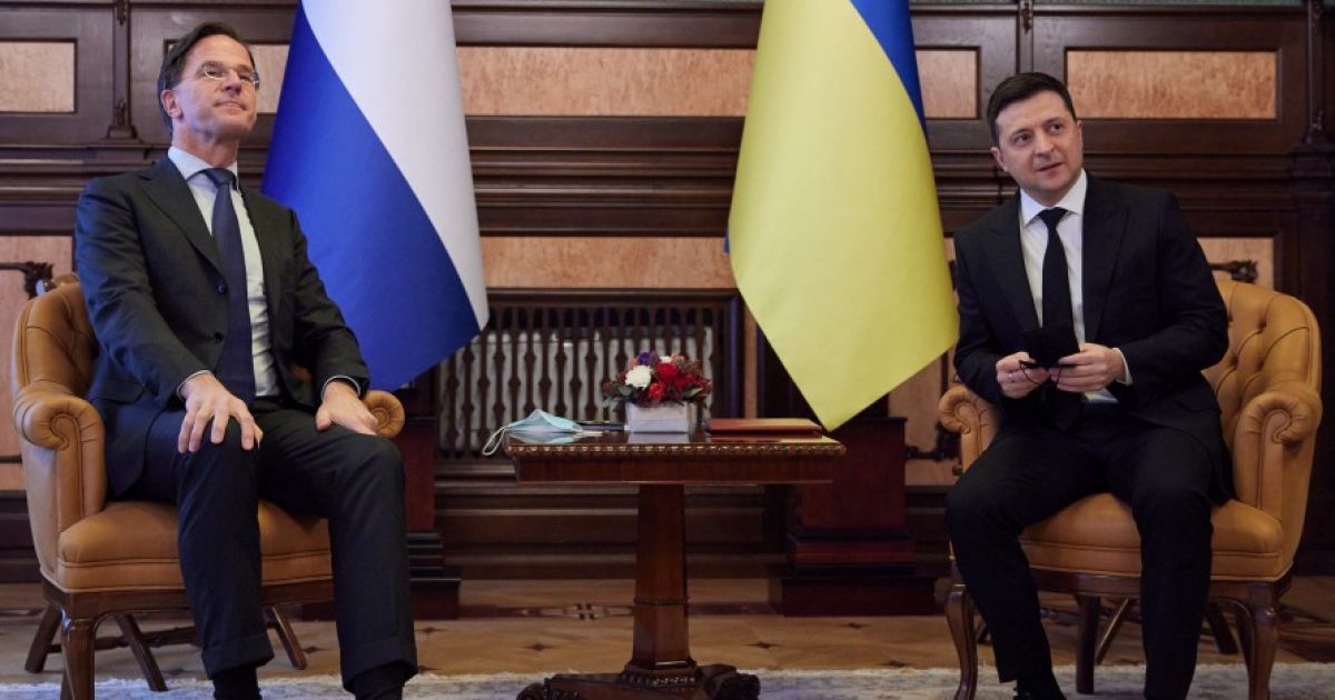 Прем’єр-міністр Нідерландів вперше за 17 років прибув до України і пообіцяв підтримку у питаннях безпеки